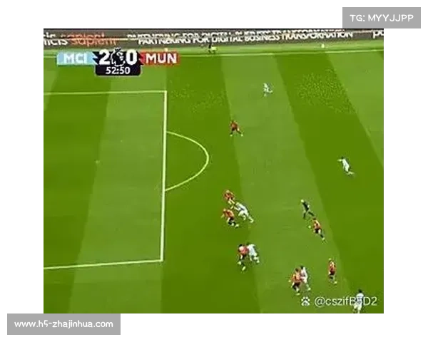 古斯托右路强行突破传中,恩佐门前两连射绝平曼城